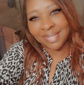 Meet your Posher, Marilyn